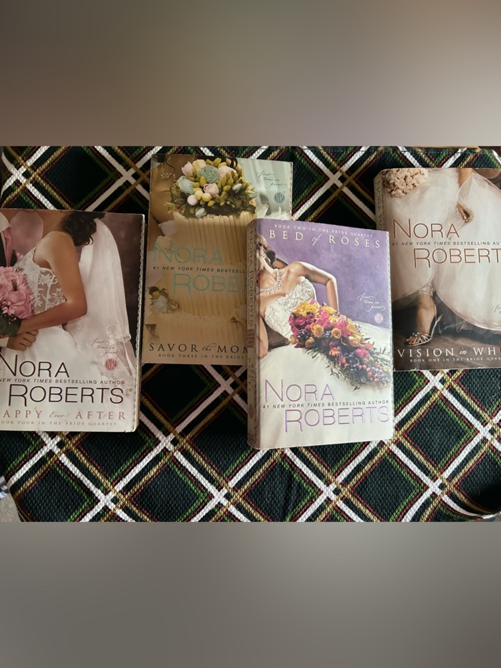 Nora Roberts Bride Quartet Book Series 1-4 Roses White Savor Happily Ever After